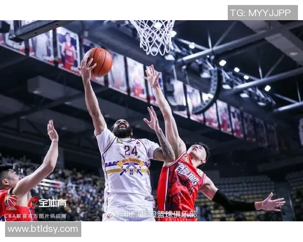 北控主场迎战广州队全力争胜期待精彩对决与球迷共庆激情时刻